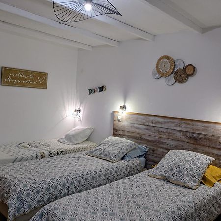 Gite Des Oliviers La Roque-sur-Cèze Kamer foto